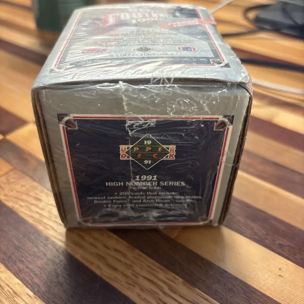 Upper Deck 1991 NFL Football High Number Series Sealed Box 200 Cards
